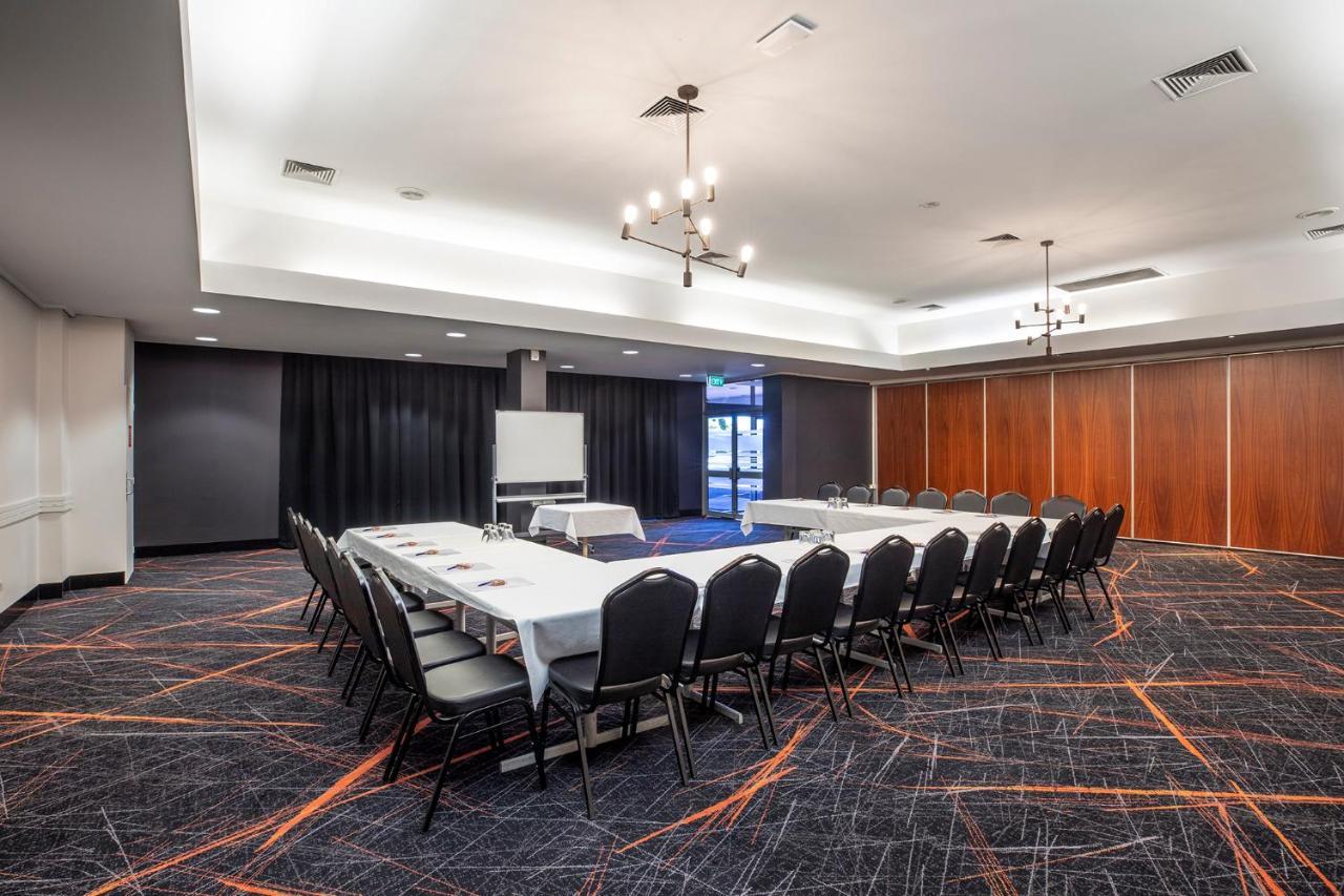 Nightcap At Coolaroo Hotel Bagian luar foto