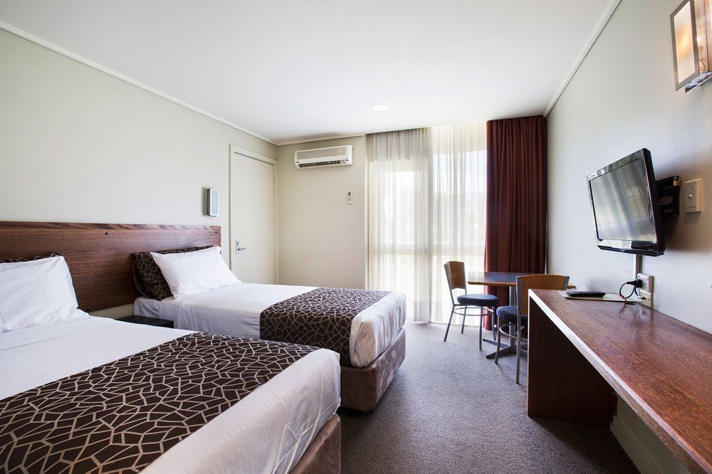 Nightcap At Coolaroo Hotel Bagian luar foto